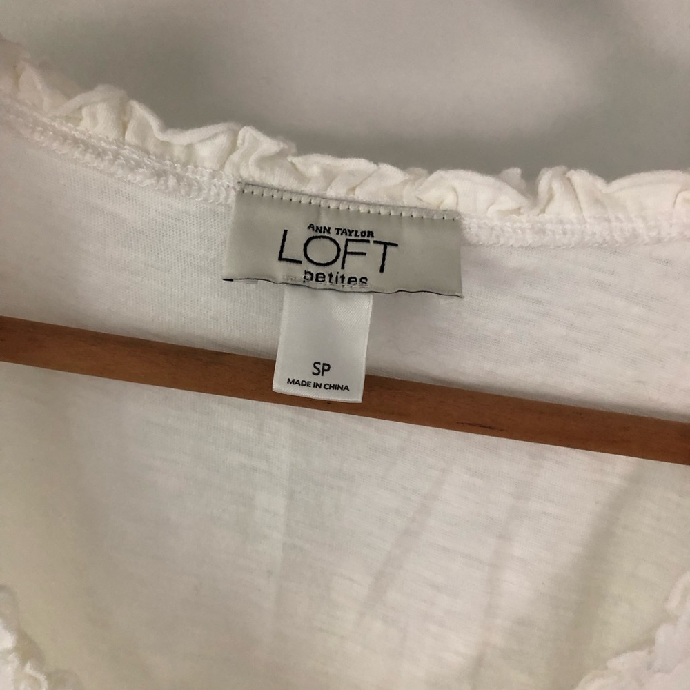 Ann Taylor LOFT Ruffled Tank Top - Picture 2 of 3